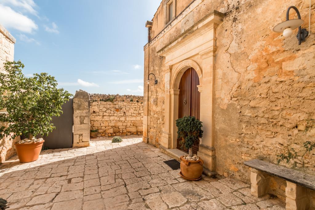 Maison d'hôtes Casina Di Grotta Di Ferro à Santa Croce Camerina Extérieur photo
